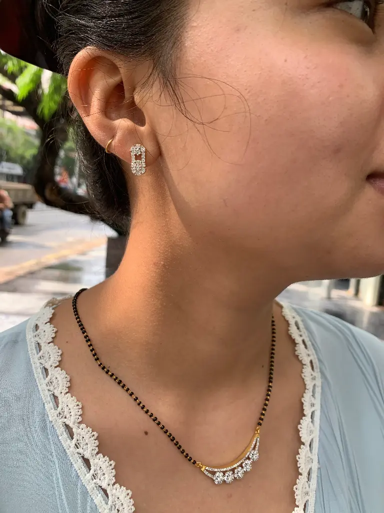 LIGHTWEIGHT MANGALSUTRA SET
