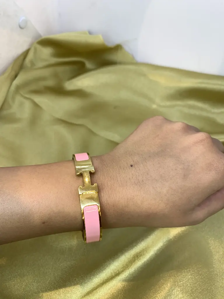 Pink H Baracelet