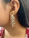 CHANDELIER DROP EARRING