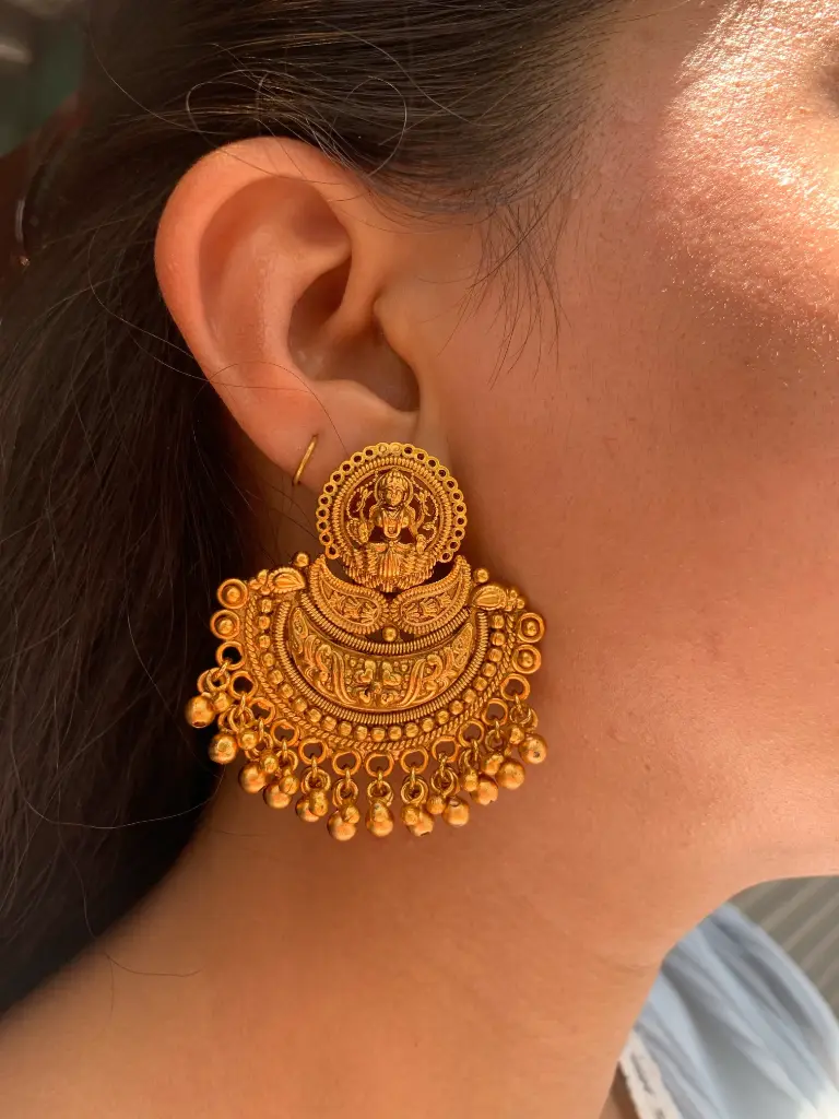 AURA ETHNIC