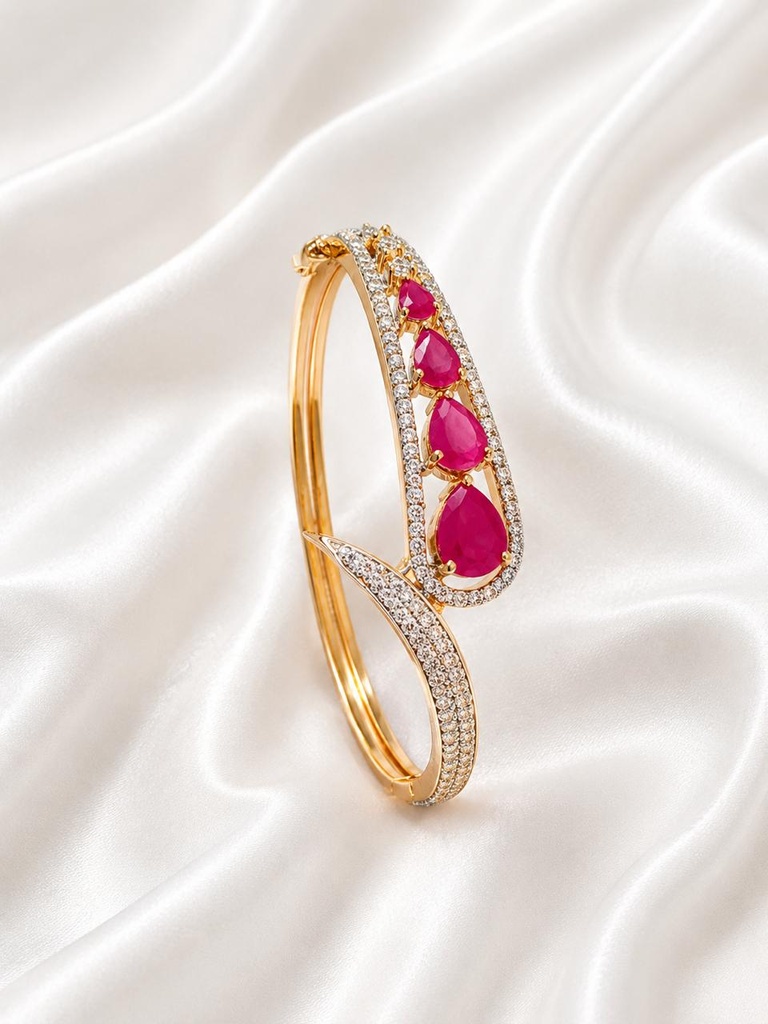 MANGAL ATHAVALE BANGLE